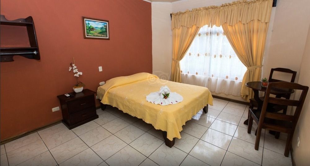 Hotel Vista del Cerro La Fortuna Buitenkant foto